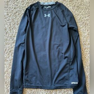 Youth UnderArmour Heatgeat Fitted Black Shirt Size YL